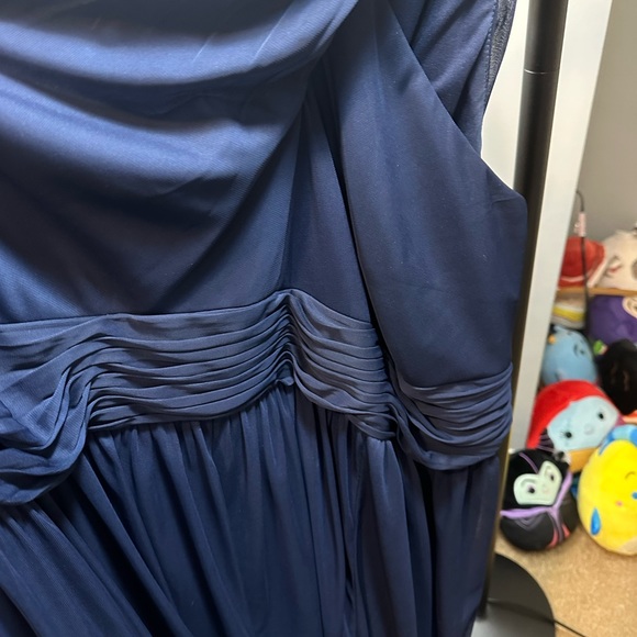 Worn once excellent condition Navy bridesmaid or mother of gown - Picture 4 of 5